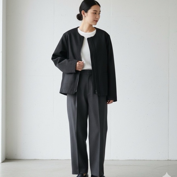 OAK + FORT Jackets & Blazers - OAK + Fort Black Cotton Padded Zip Jacket w/ Horizontal Stitch Size M